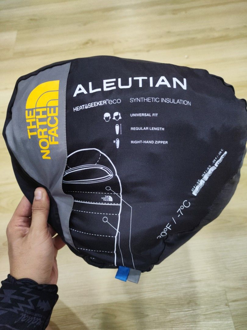 The North Face TNF Aleutian 20 Sleeping Bag Sports Equipment