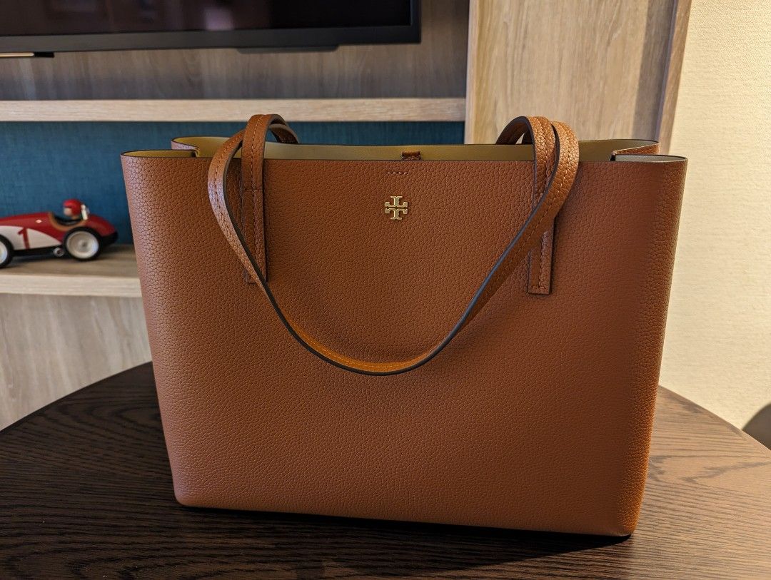 Tory Burch Blake Center Zip Tote Bag, Luxury, Bags & Wallets Tory Burch Blake Center Zip Tote Bag, Luxury, Bags & Wallets