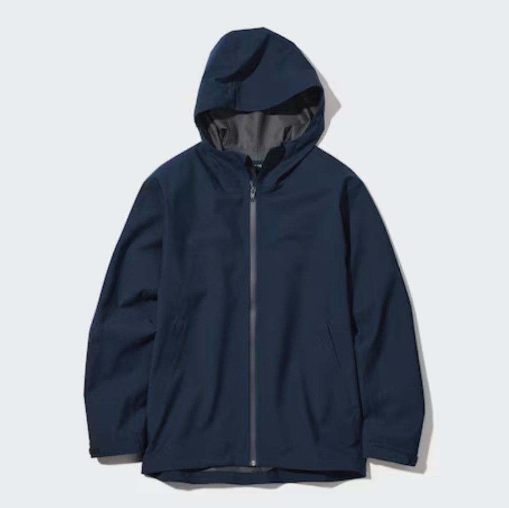 Uniqlo Blocktech Parka Navy Blue Men s Fashion Activewear on Carousell