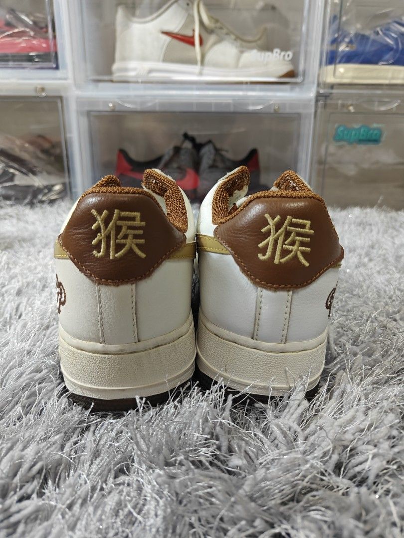 Air force 1 year of the monkey top