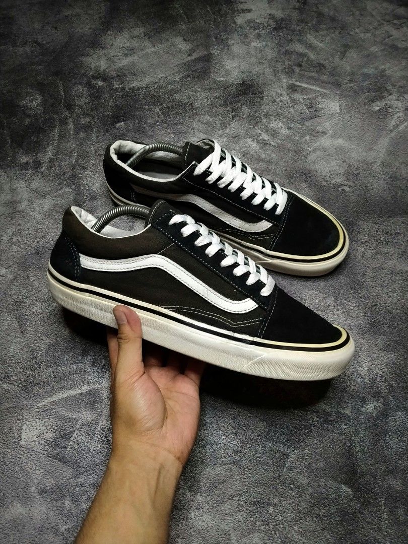 Harga vans old skool on sale anaheim