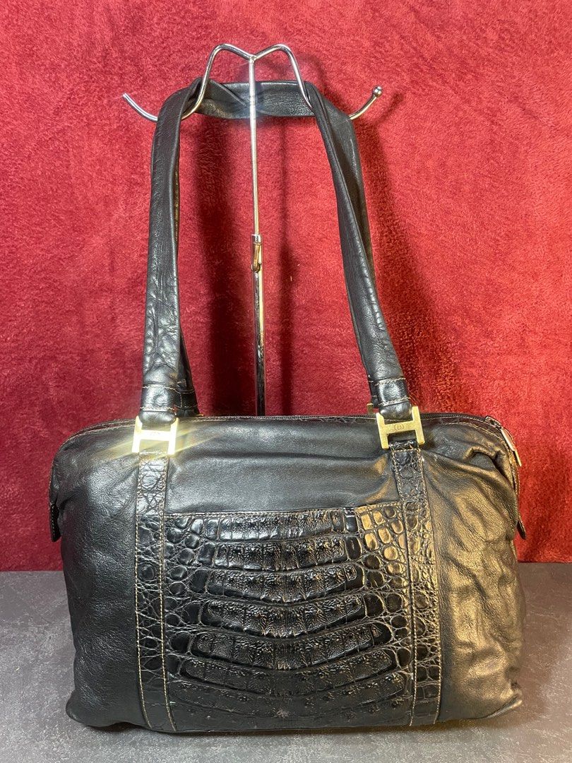 Gucci crocodile shoulder bag on sale