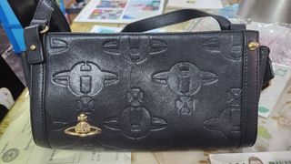 （分類：）位於 。 由 benau1001 提交（商品編號 1275320461，圖片 1）。簡介： 。