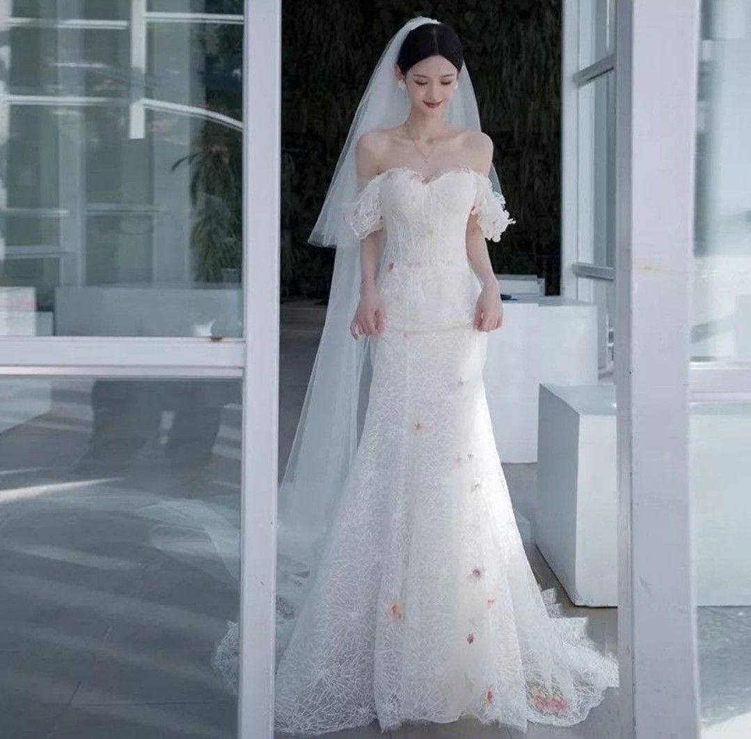 Gaun hotsell wedding simple