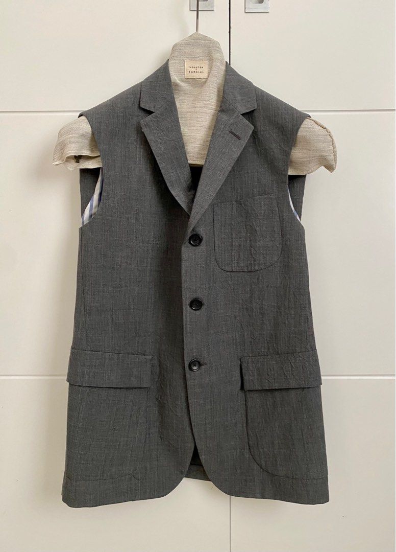 Wooster Lardini sleeveless blazer Carousell