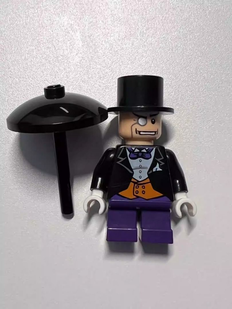 Lego batman 2025 penguin minifigure