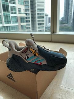 (Category: ) located in . Submitted by shopper.sg (Listing ID 1275490710, Image 1). Description: .