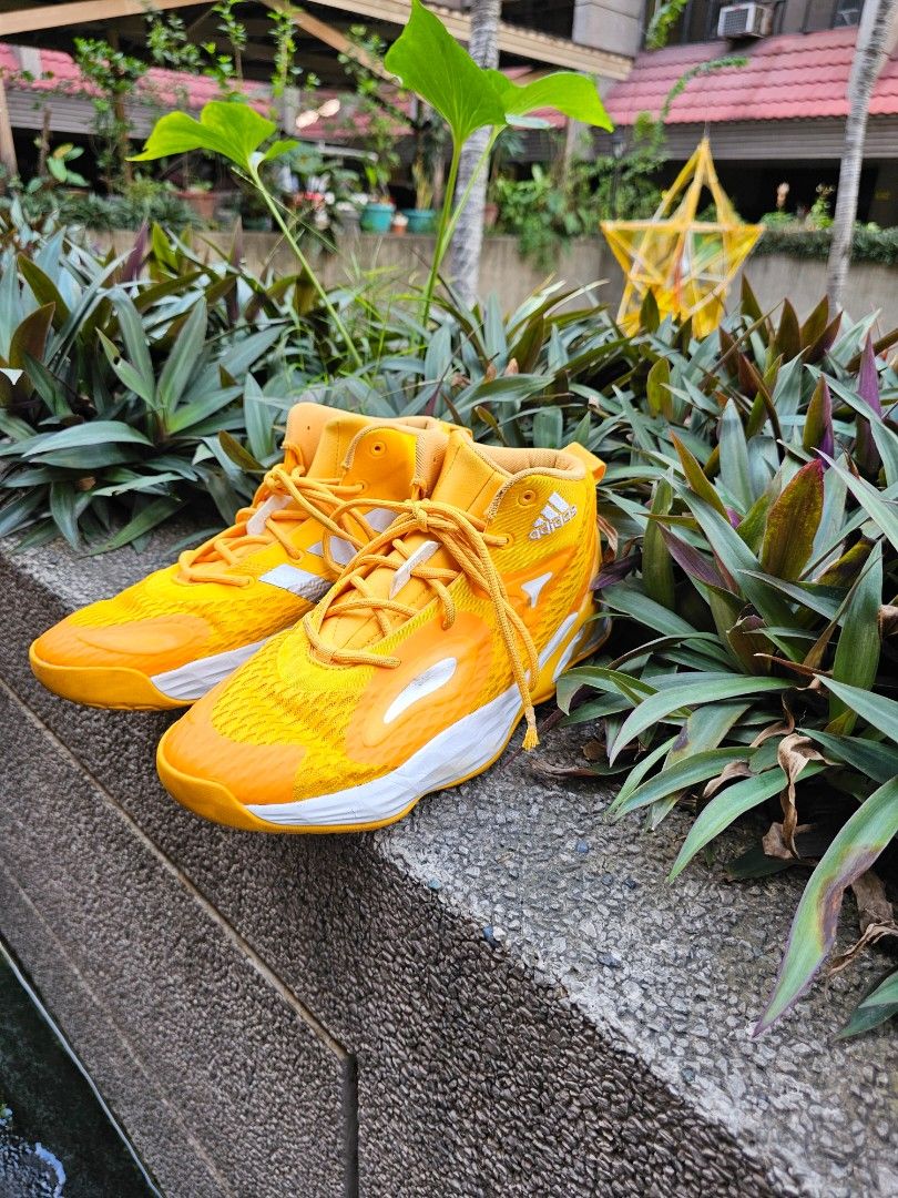 Adidas us online 9.5 yellow