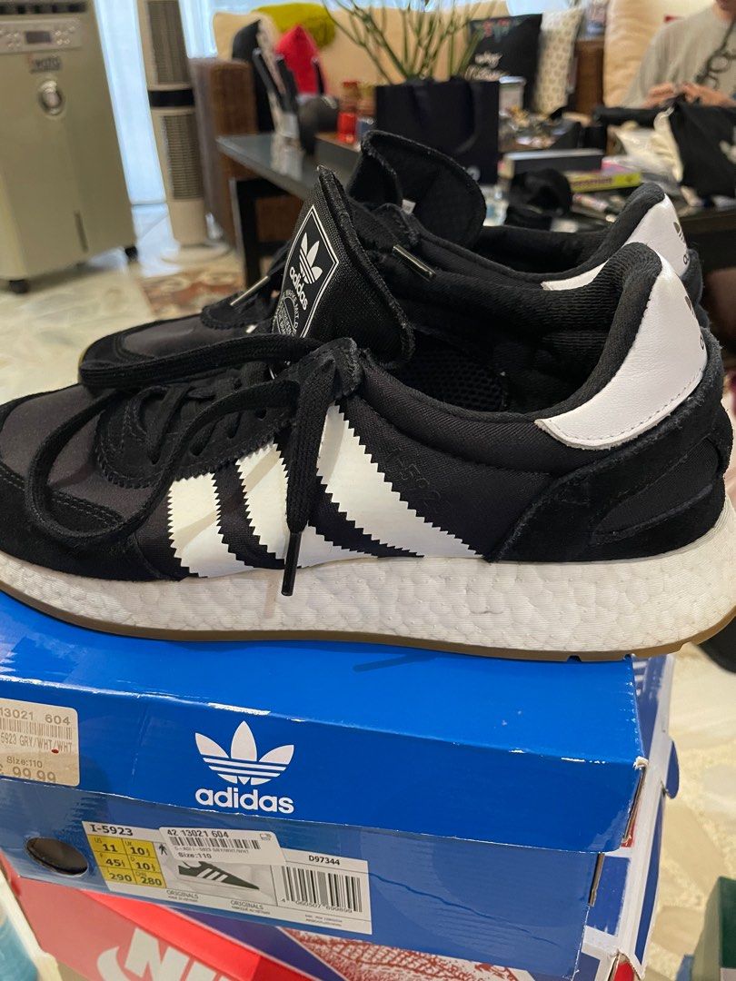Adidas i-5923 top size 11