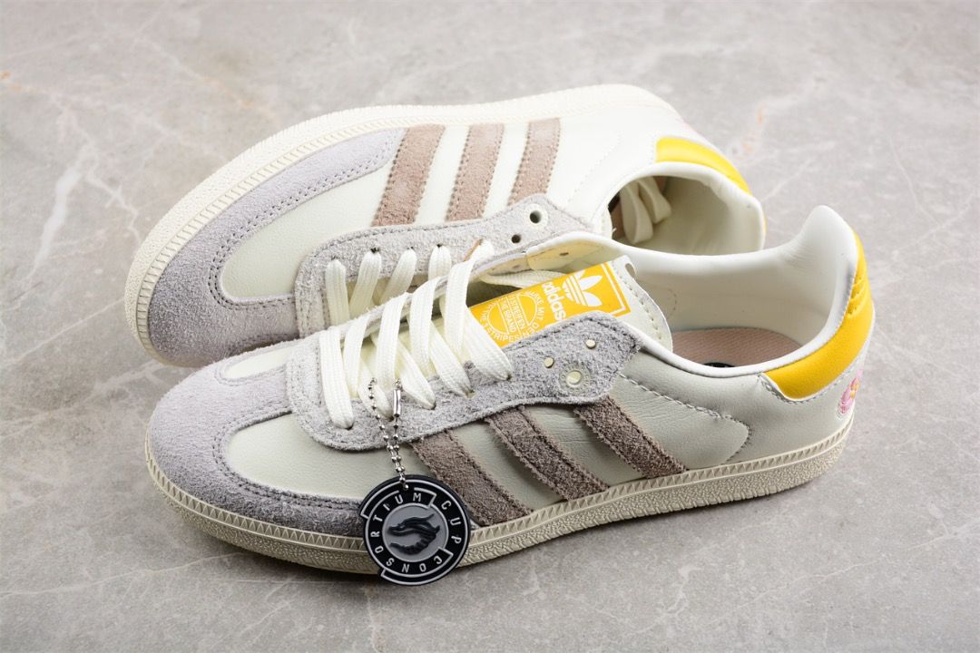 Adidas 35 off white deals