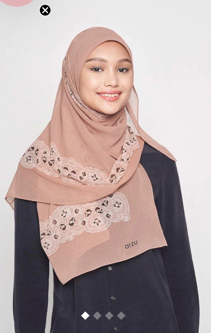 Arzu shawl deals