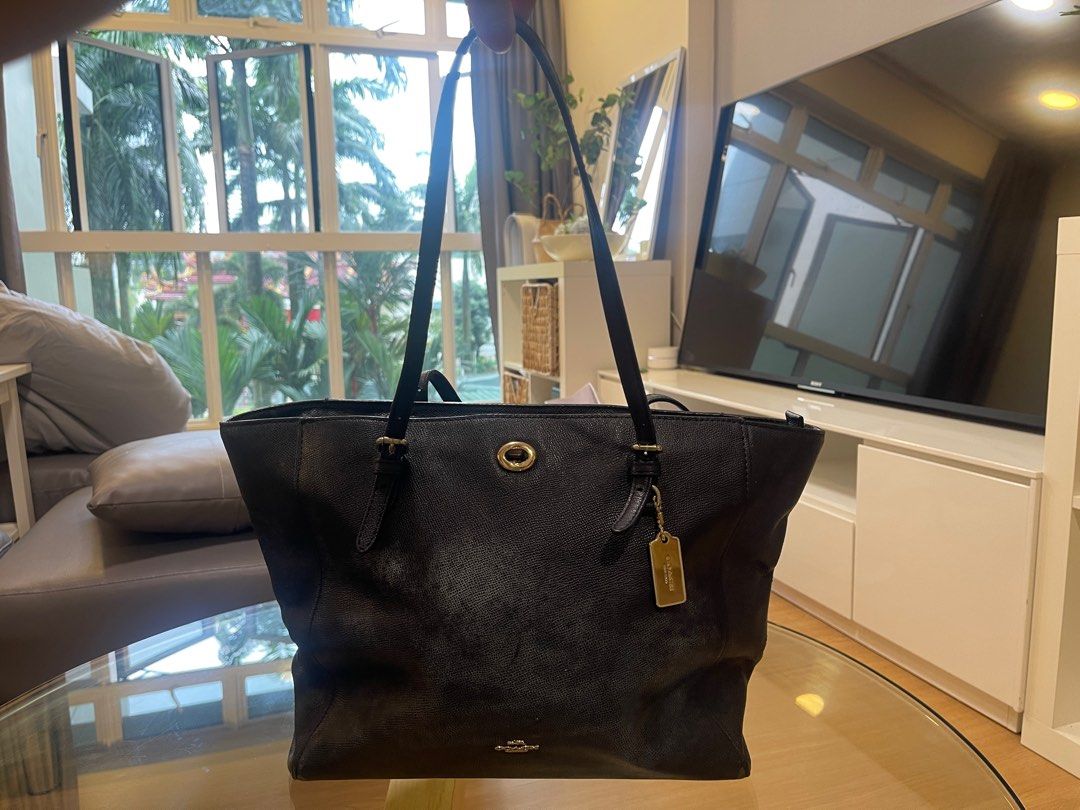 Coach functional crossgrain turnlock tote best sale