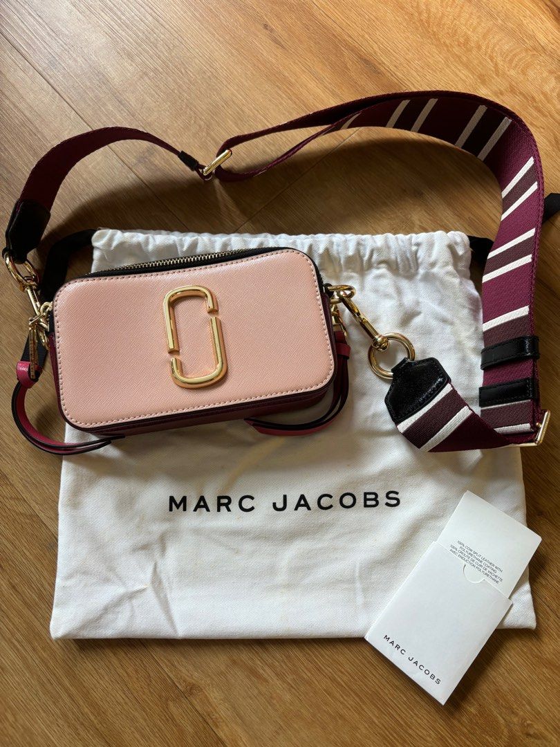 Authentic Marc Jacobs Snapshot Bag
