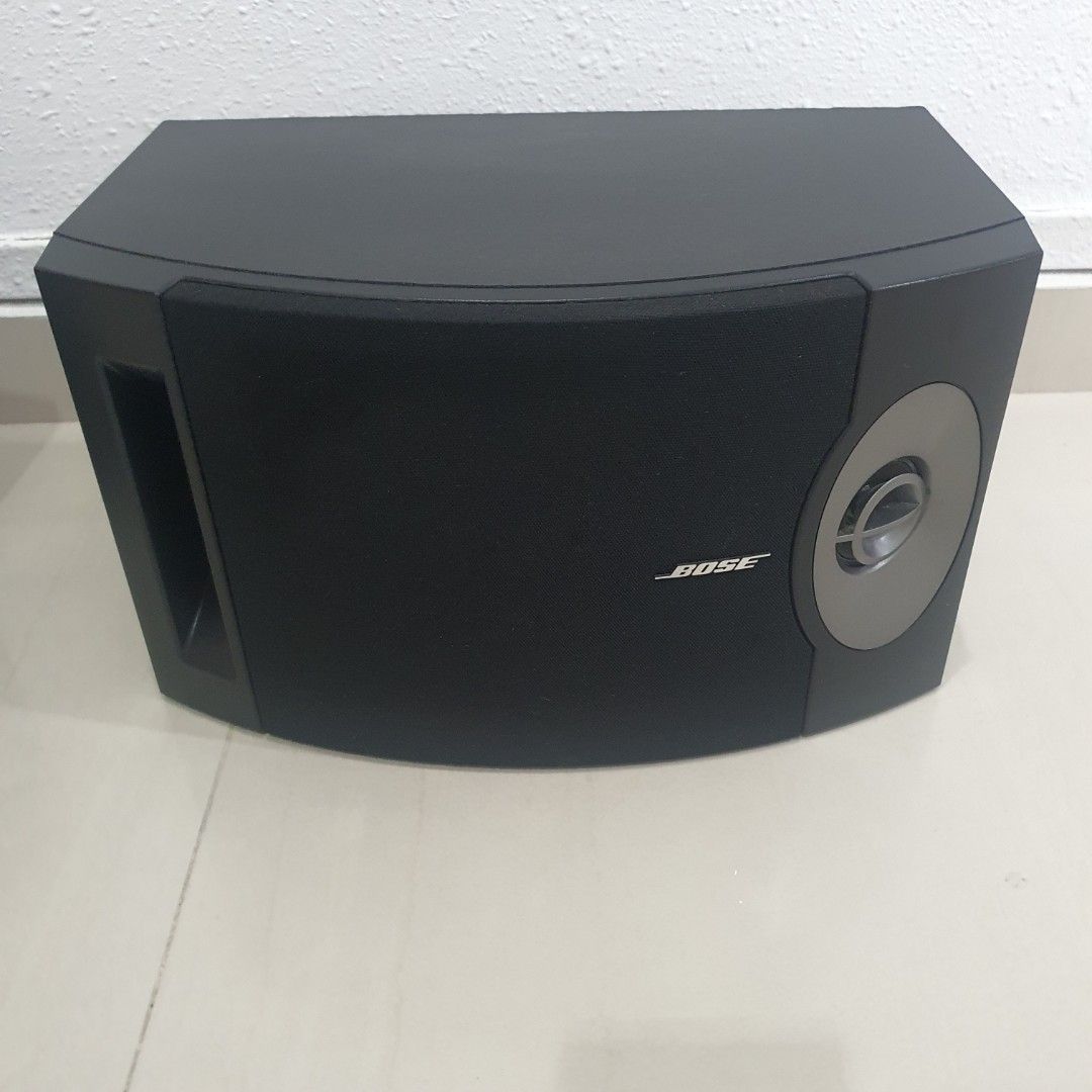 Bose 201 wall mount top