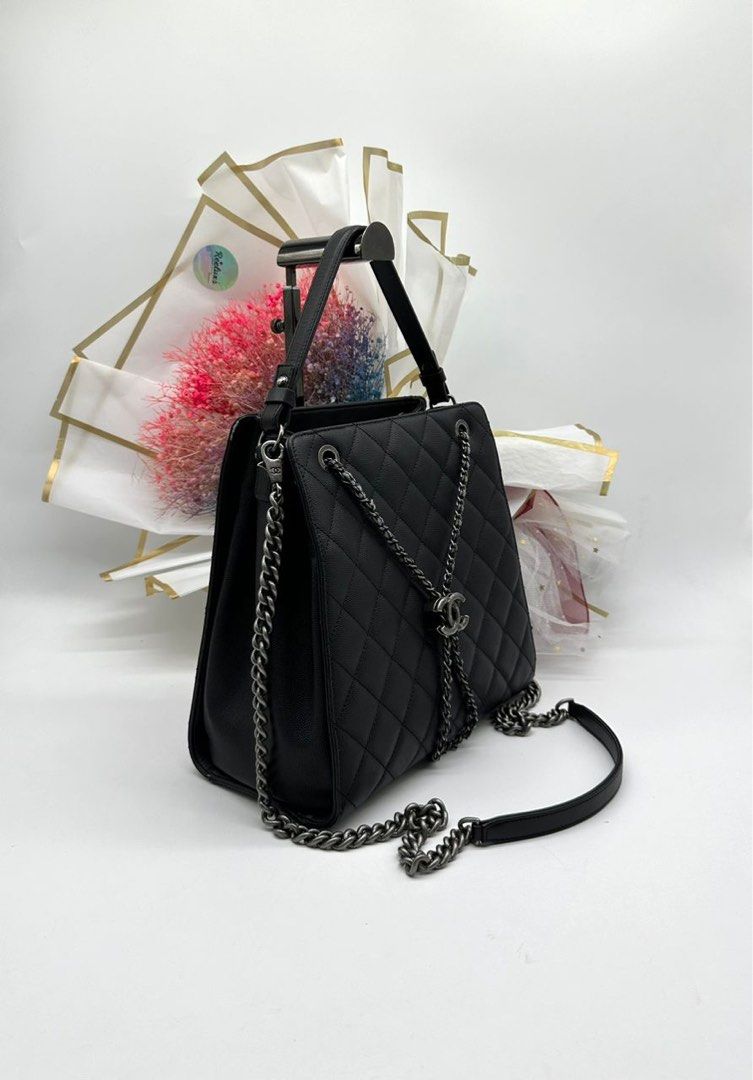 CHANEL 2way Shoulder hand Bag Caviar skin Black SHW Used