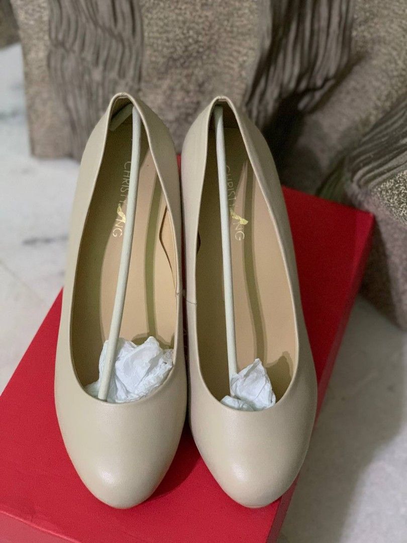 christy ng montreal ivory heels, Women's Fashion, Footwear, Heels on