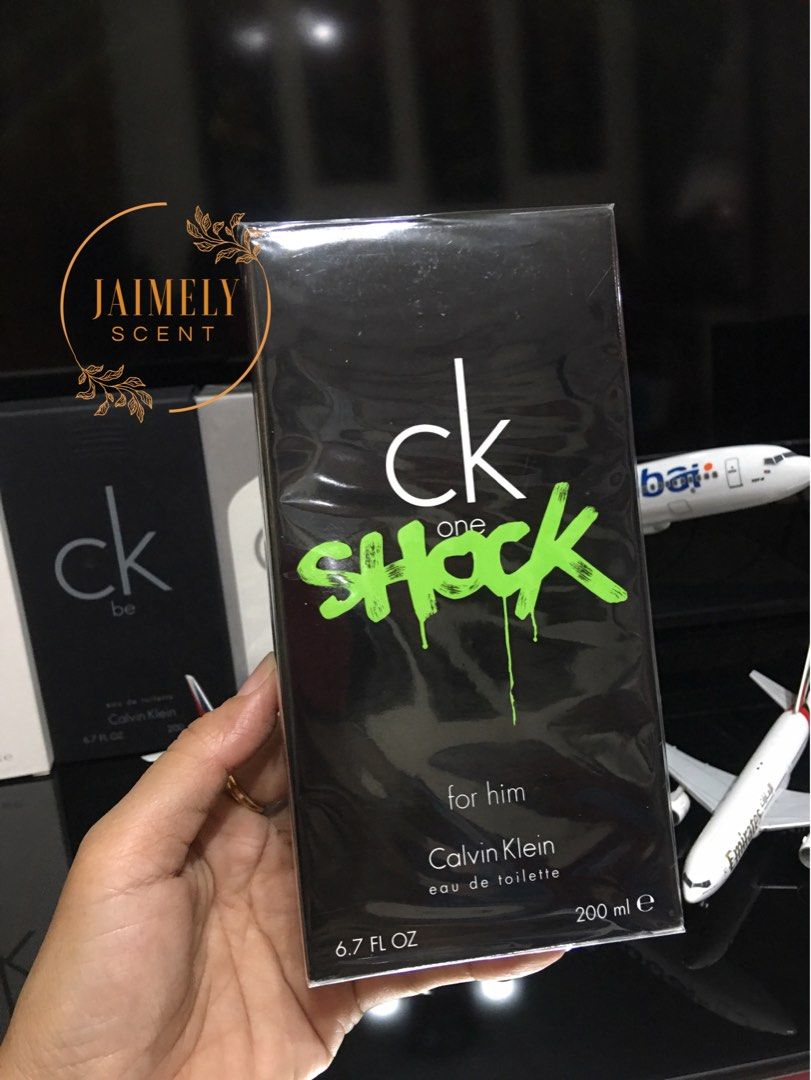 ck one SHOCK for HIM EDT 200ML (Category: Fragrance & Deodorants) located in Las Pinas. Submitted by jaimelyscent_ (Listing ID 1275463616, Image 2). Description: ❤️CK ONE SHOCK MEN 200ML EDT 💯% ORIGINAL FROM MACY’S STORE🇺🇸 ✅BEST SELLER SCENT GOOD REVIEWS ✅CHEAPER THAN MALL PRICE 📌3999.00 ONLY.
