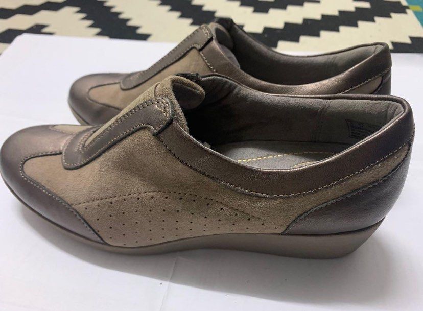Clarks Artisan Women Shoes in Brown Women s Fashion Footwear