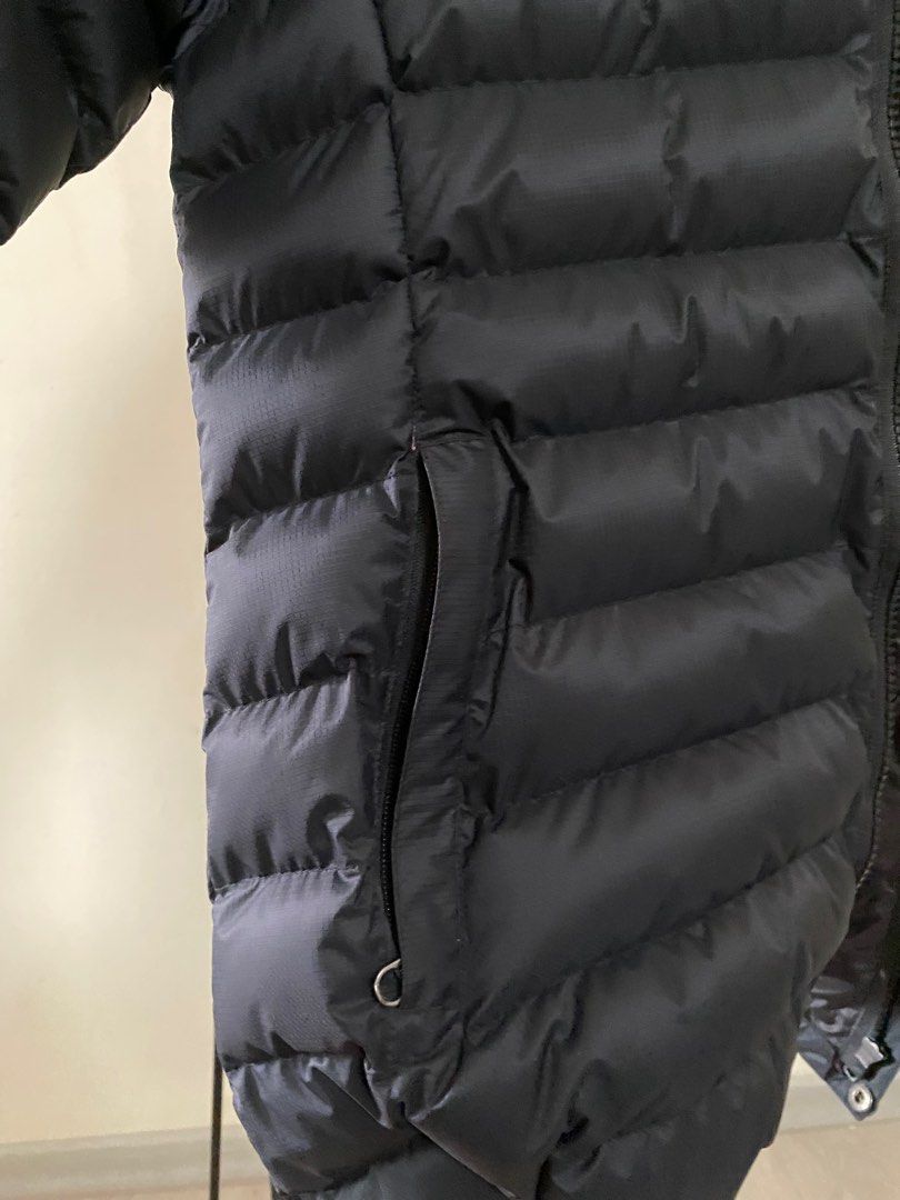 Down Jacket (Category: Coats, Jackets and Outerwear) located in Singapore. Submitted by coldplayer17 (Listing ID 1275474243, Image 4). Description: Brandless Down Jacket. This should fit a Uniqlo Size S for Men. Comes with a detachable hoodie. No packing bag. Bought from merchant but not used since..