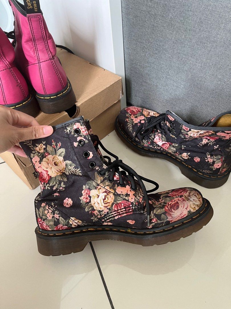 Dr Martens boots floral Women s Fashion Footwear Boots on Carousell