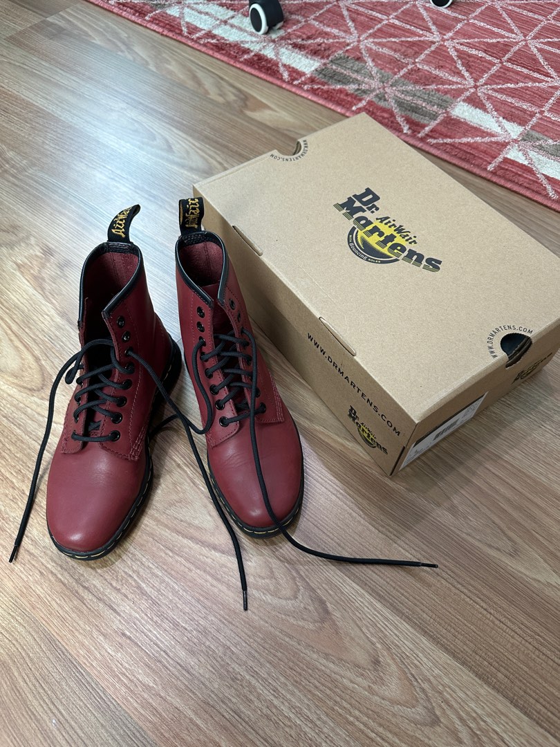 Dr martens newton cherry online