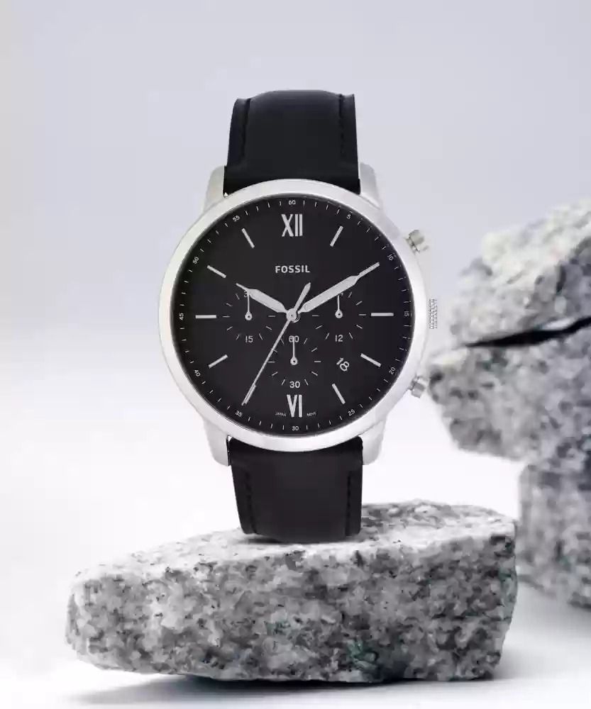 Fossil Neutra FS5452 Black Analog Leather Chronograph Dress Quartz