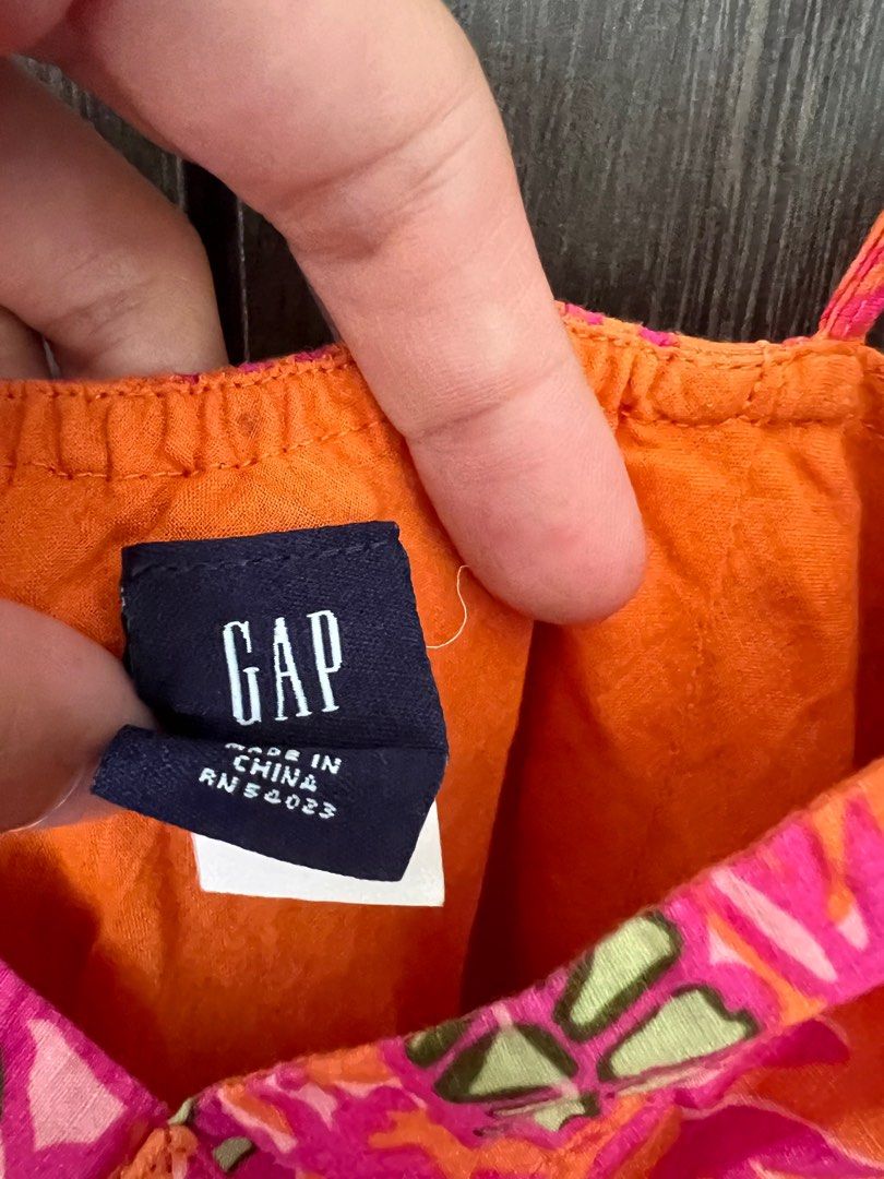 Gap summer midi dress small to medium (Category: Dresses) located in Makati City. Submitted by declutter_konmari (Listing ID 1275576188, Image 3). Description: Pickup in Nuvali or SM Makati last price posted, i'll give freebies and discount for 2 or more items.