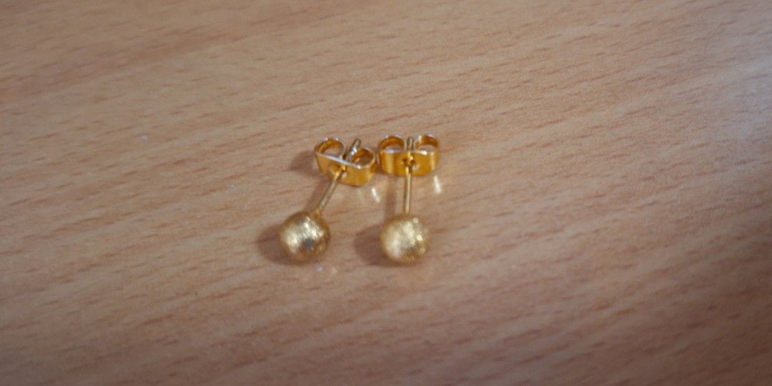 Gold ear studs for girls new arrivals