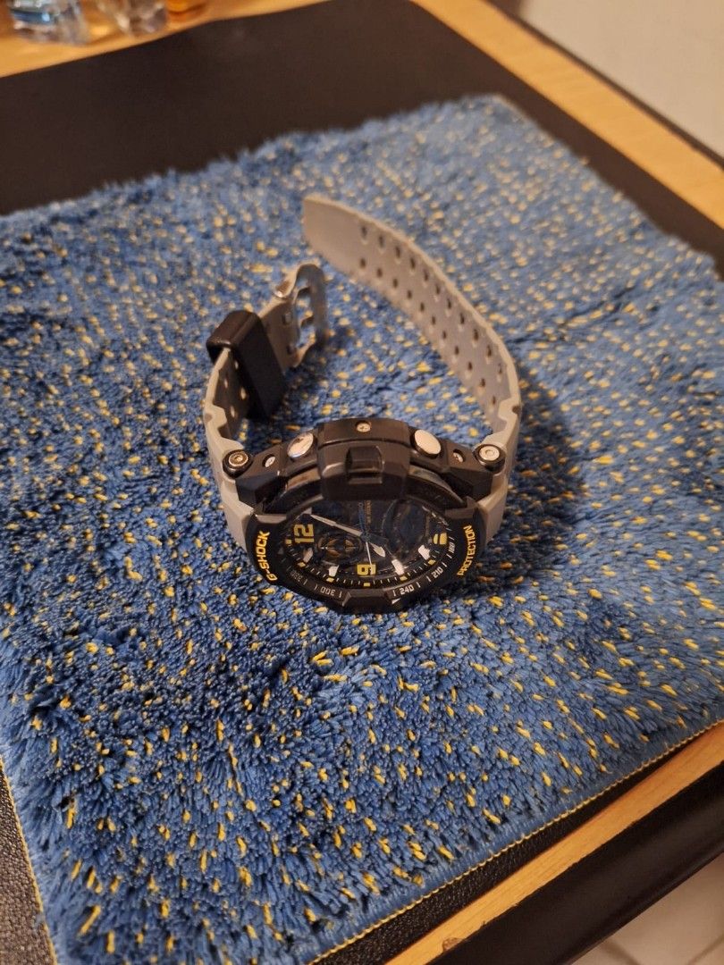 G Shock GA 1000