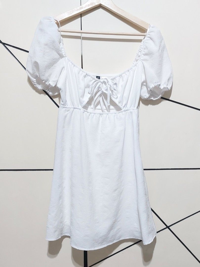 H & M cut out dress, Women's Fashion, Dresses & Sets, Dresses on Carousell H & M cut out dress, Women's Fashion, Dresses & Sets, Dresses on Carousell