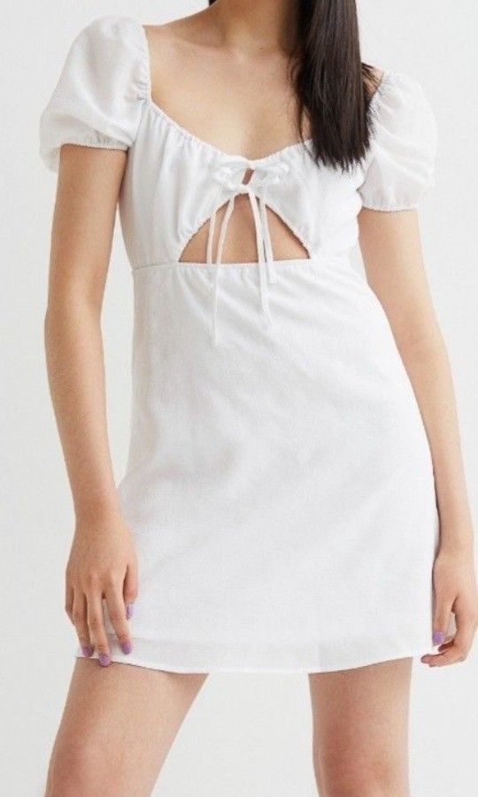 H & M cut out dress, Women's Fashion, Dresses & Sets, Dresses on Carousell H & M cut out dress, Women's Fashion, Dresses & Sets, Dresses on Carousell