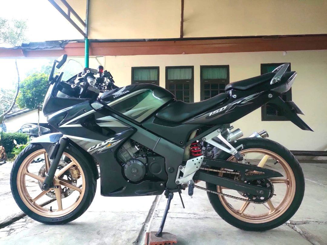 Honda Cb150R 2008 old thailand Motor di Carousell