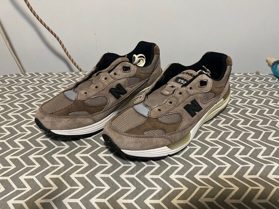 JJJJound New Balance 992 R