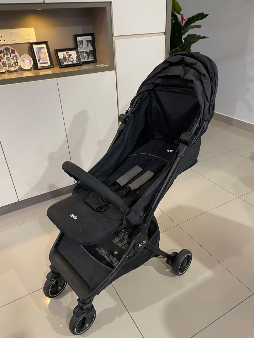 Joie stroller compact deals