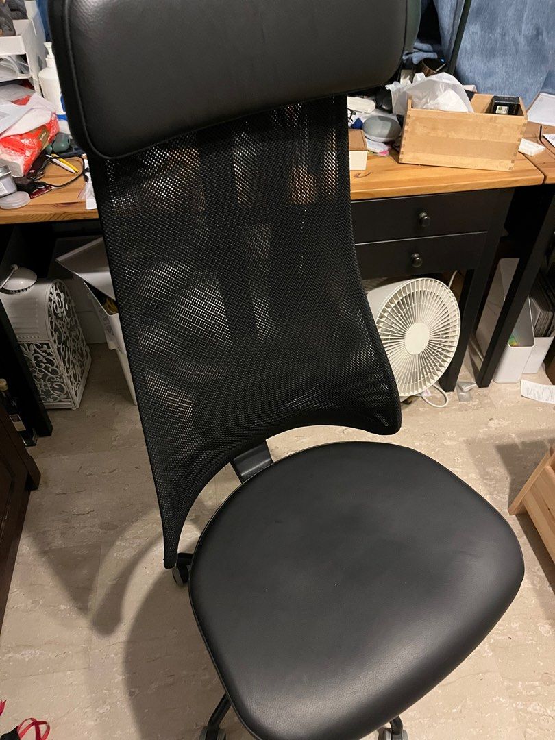 JÄRVFJÄLLET Office chair with armrests, Glose black - IKEA