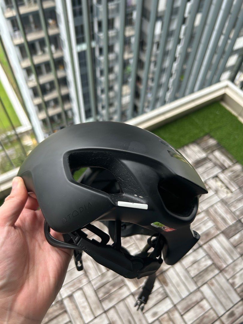 Kask Utopia M matte black helmet, Sports Equipment, Bicycles & Parts, Parts & Accessories on