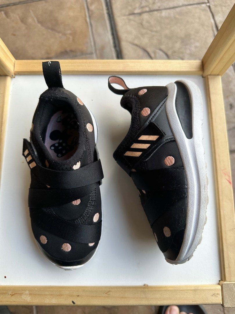 Girls adidas hotsell size 12