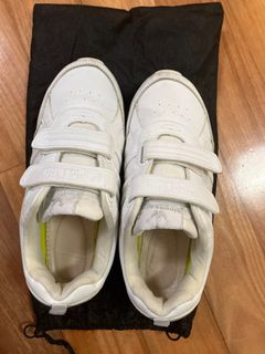 （分類：）位於 。 由 rubyyyjane 提交（商品編號 1275576080，圖片 1）。簡介： 。