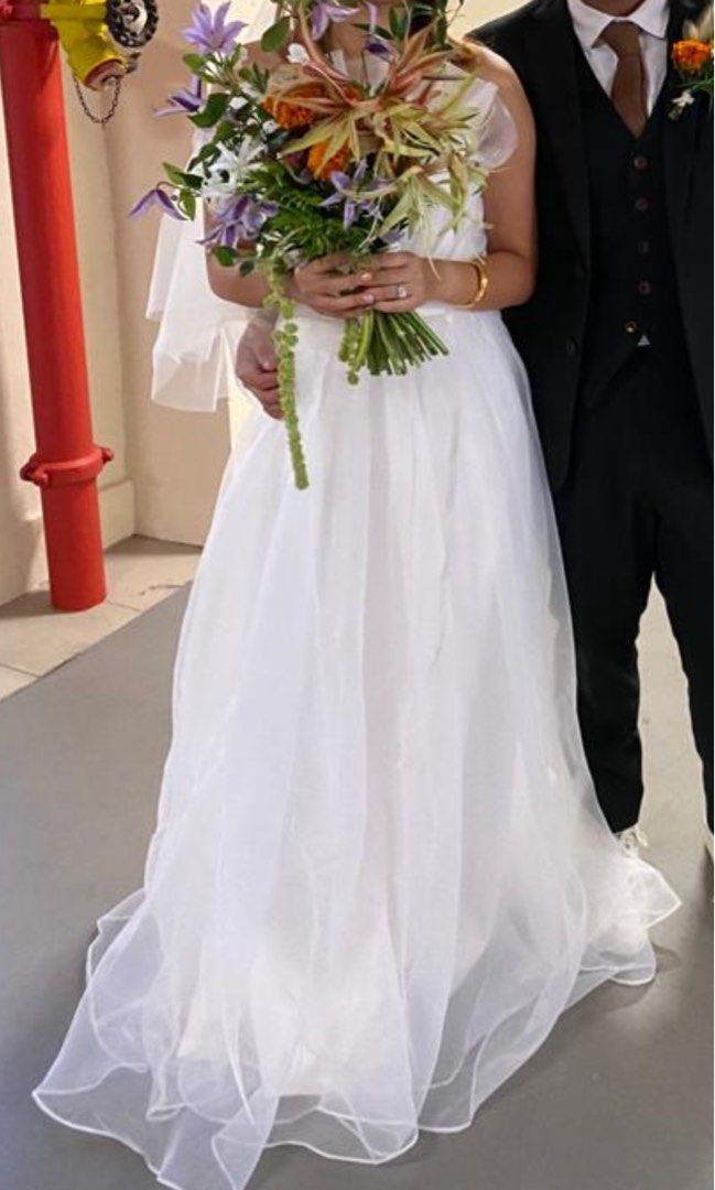 Layered wedding gown, Women's Fashion, Dresses & Sets, Evening dresses ...