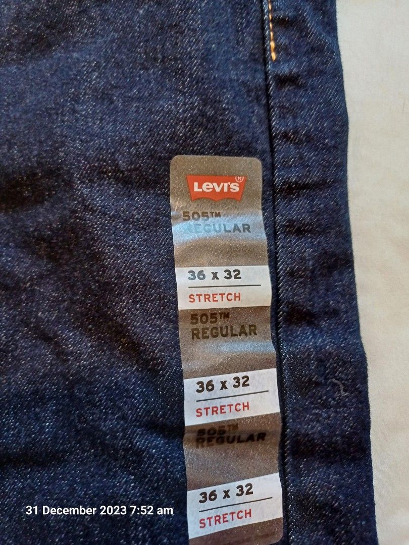 Levis 505 36 x 32 top