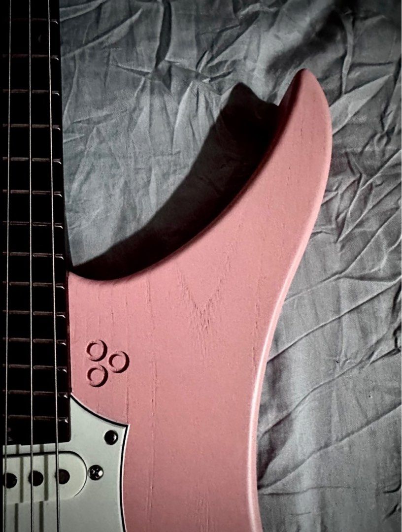 Goc Instrument LF GOC guitar owners, Hobbies & Toys, Music & Media, Musical ...
