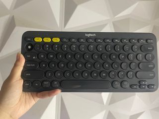 Logitech Pebble Keyboard