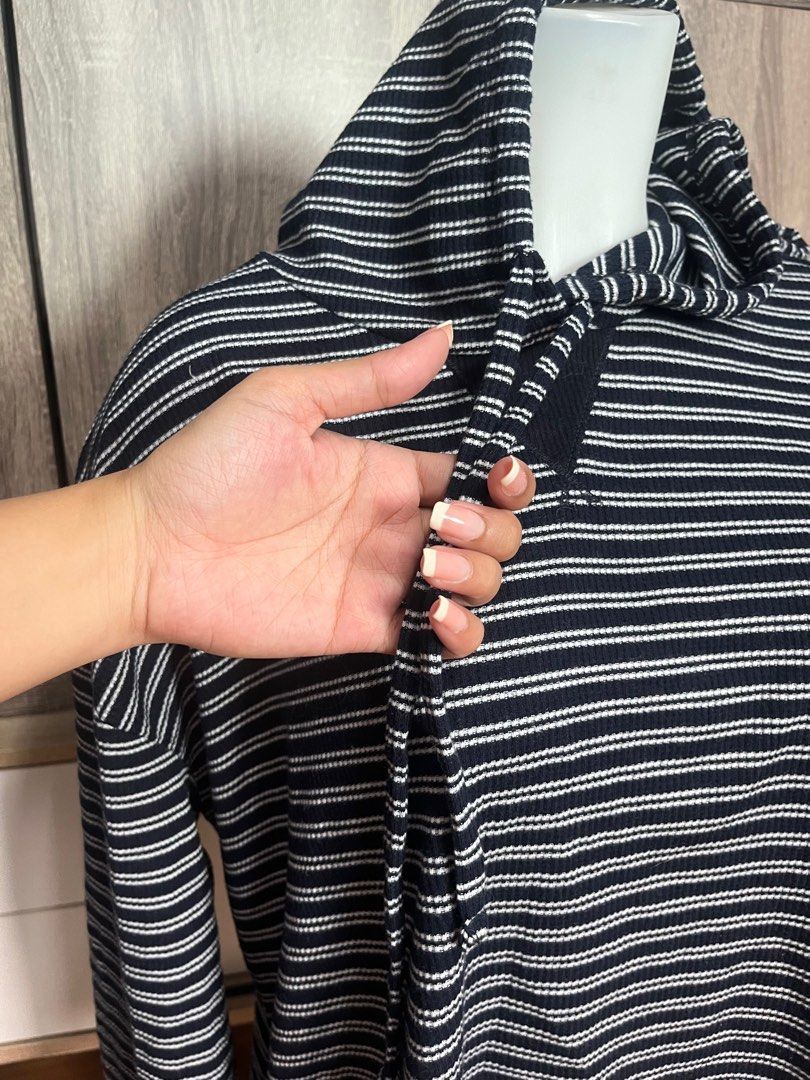 Long sleeves, Women's Fashion, Tops, Longsleeves on Carousell
