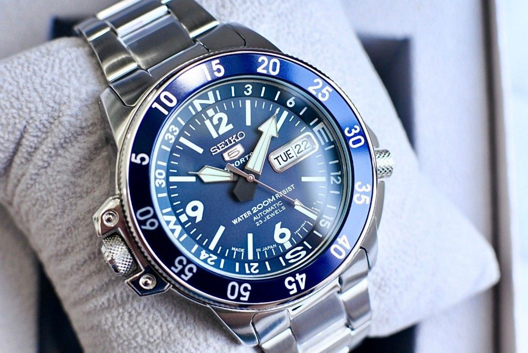 Seiko skz209j1 cheap review