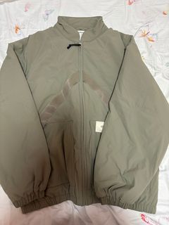 （分類：）位於 。 由 James_088 提交（商品編號 1275548629，圖片 1）。簡介： 。