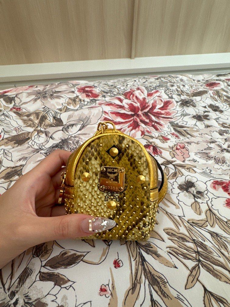 Mcm outlet snakeskin bag