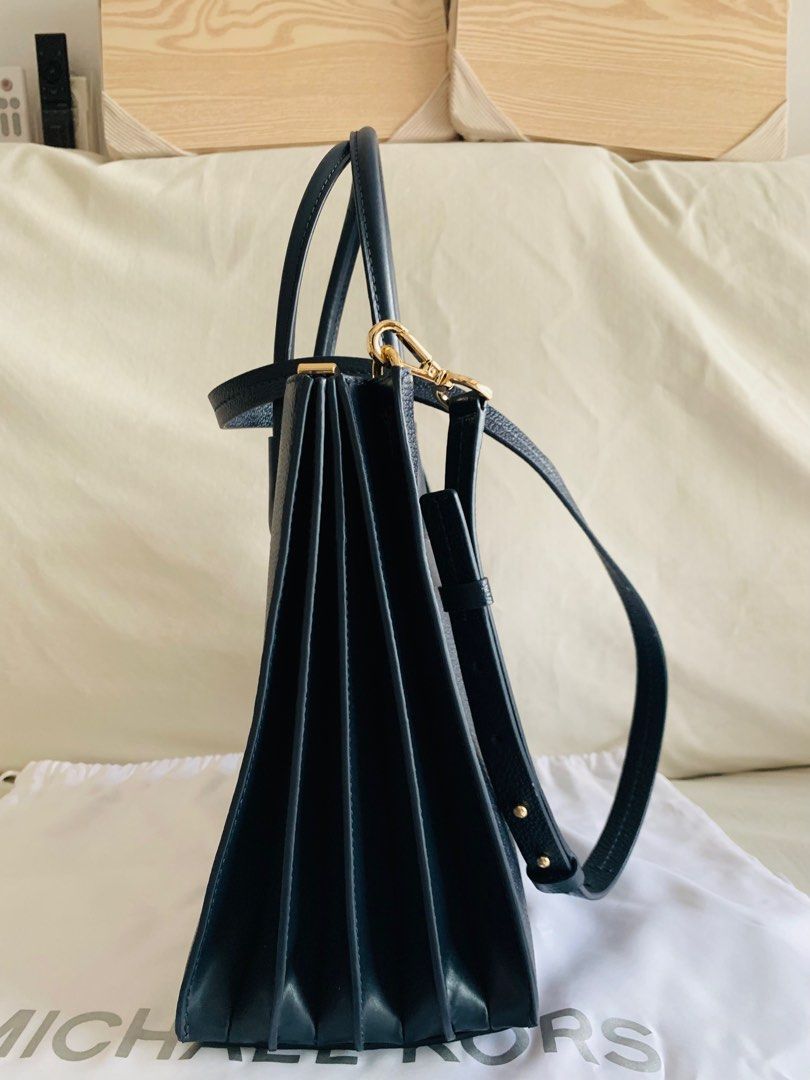 Sacoche mercer best sale michael kors