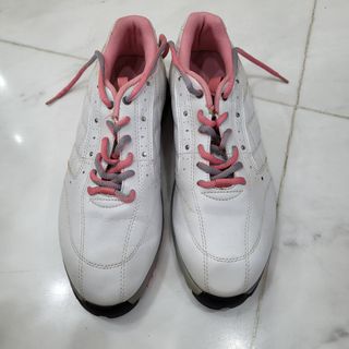 Mizuno golf shoes singapore outlet
