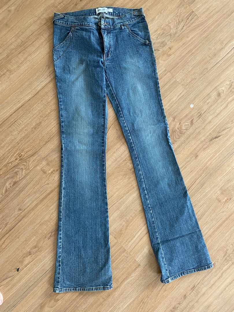 Mng jeans, Women's Fashion, Bottoms, Jeans & Leggings on Carousell