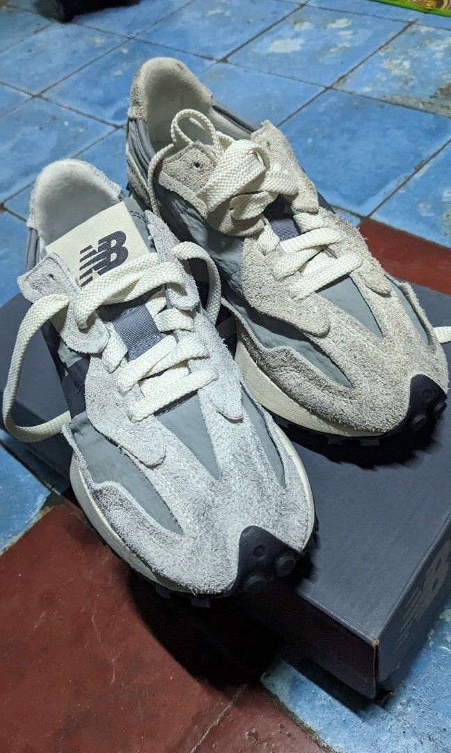 New Balance 327 Original BNIB UK 40.5 ex display cod bandung